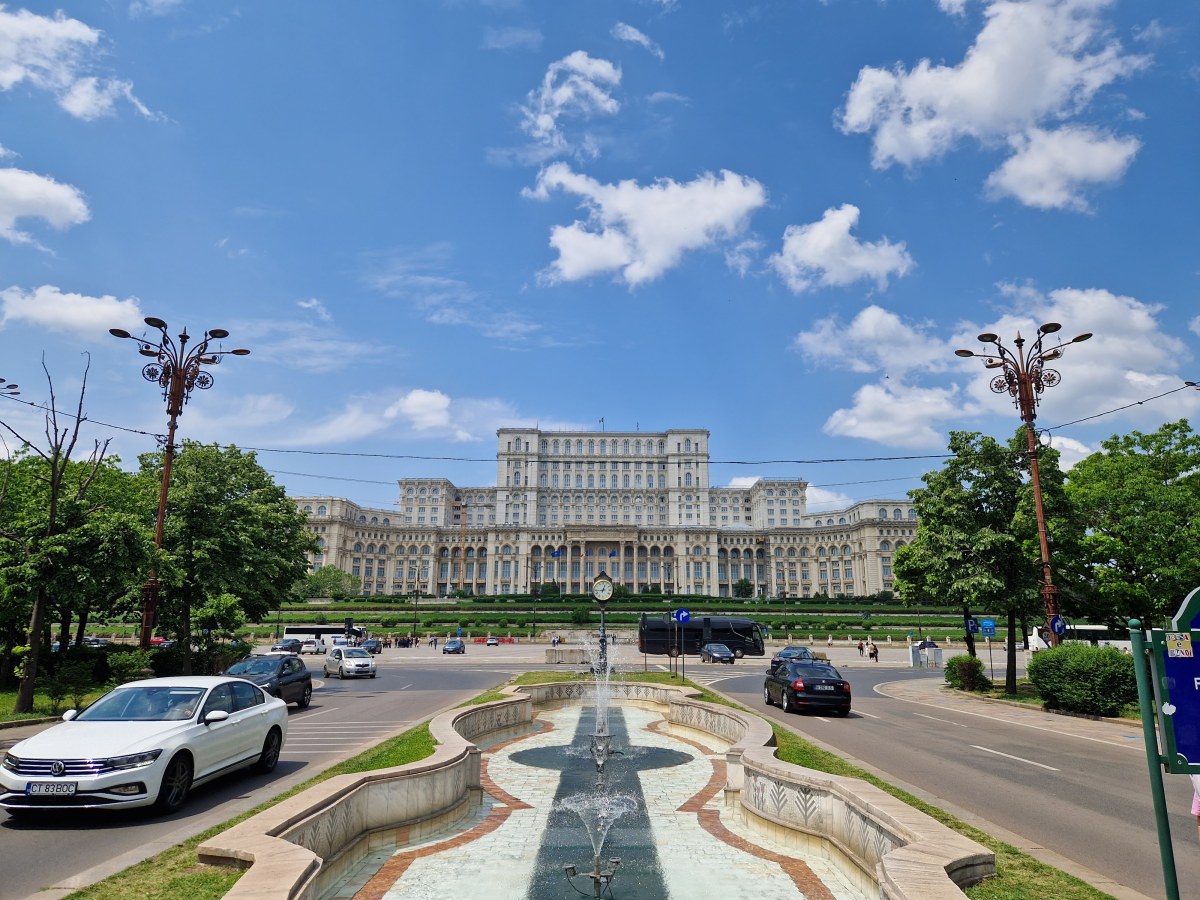 Brutalism and Beauty – Bucharest’s Concrete&nbsp;Jungle