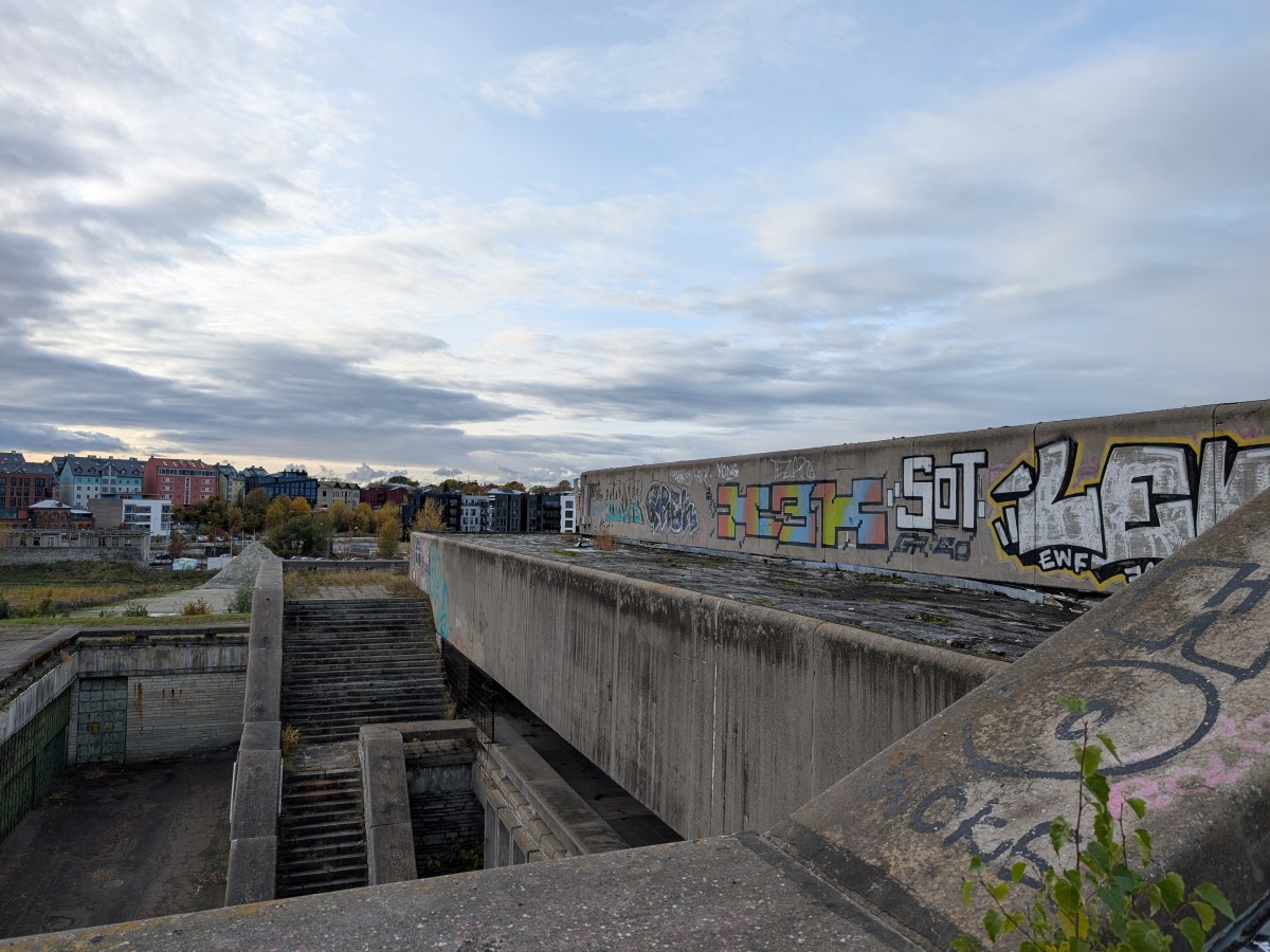Tallinn: Contrasts in Concrete and&nbsp;Colour