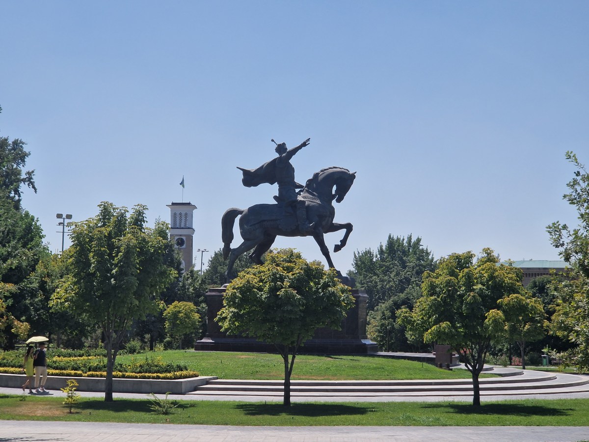 Tashkent City Guide